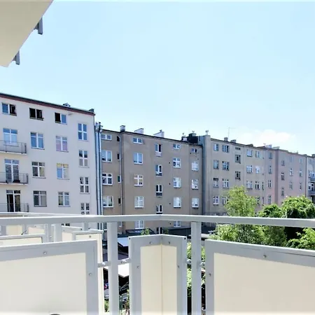 Batory شقة غدينيا