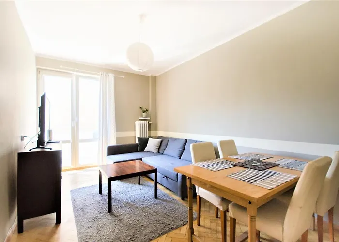 Batory شقة غدينيا